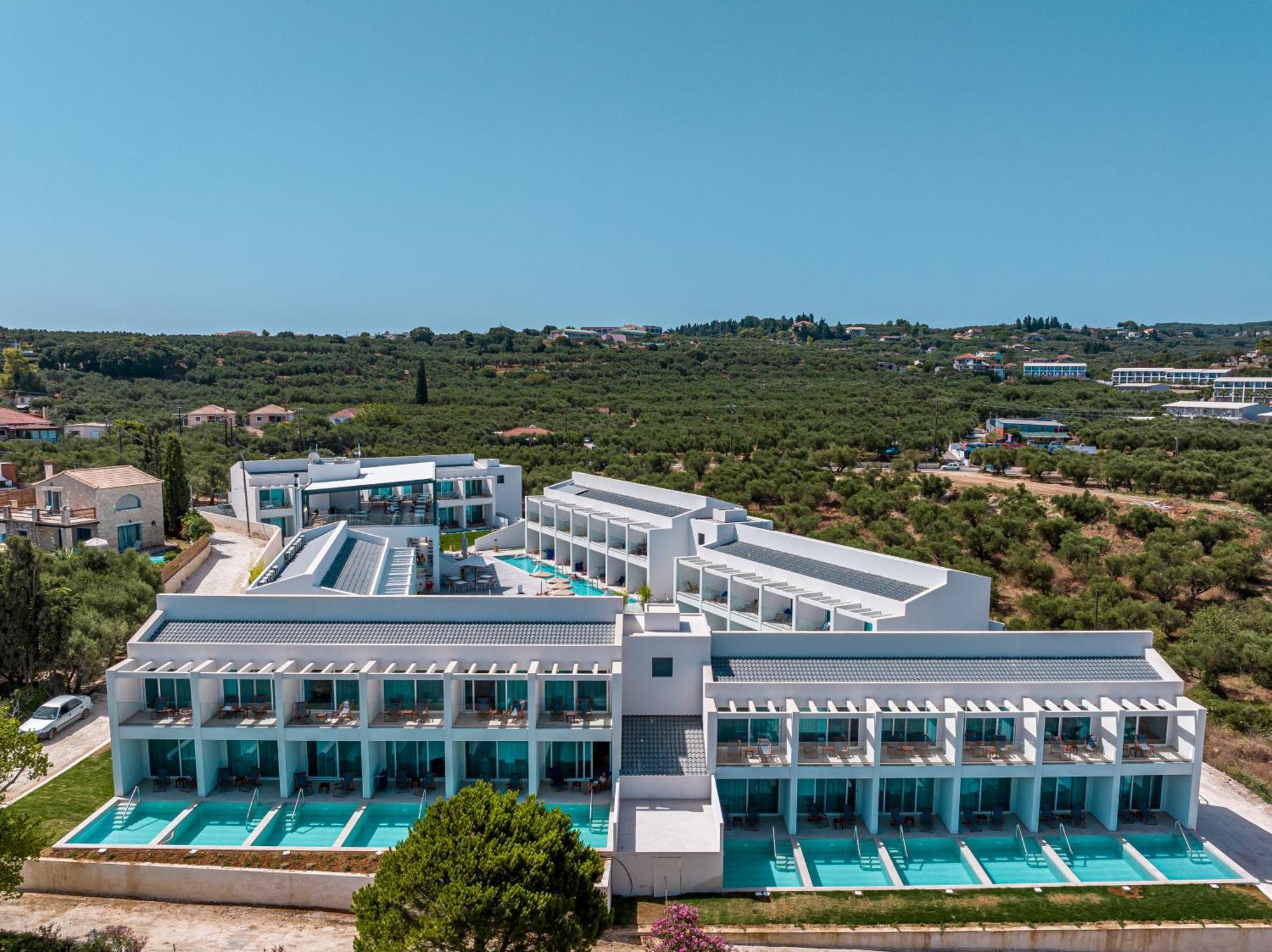 טרגקי Mirage Bleu Hotel מראה חיצוני תמונה