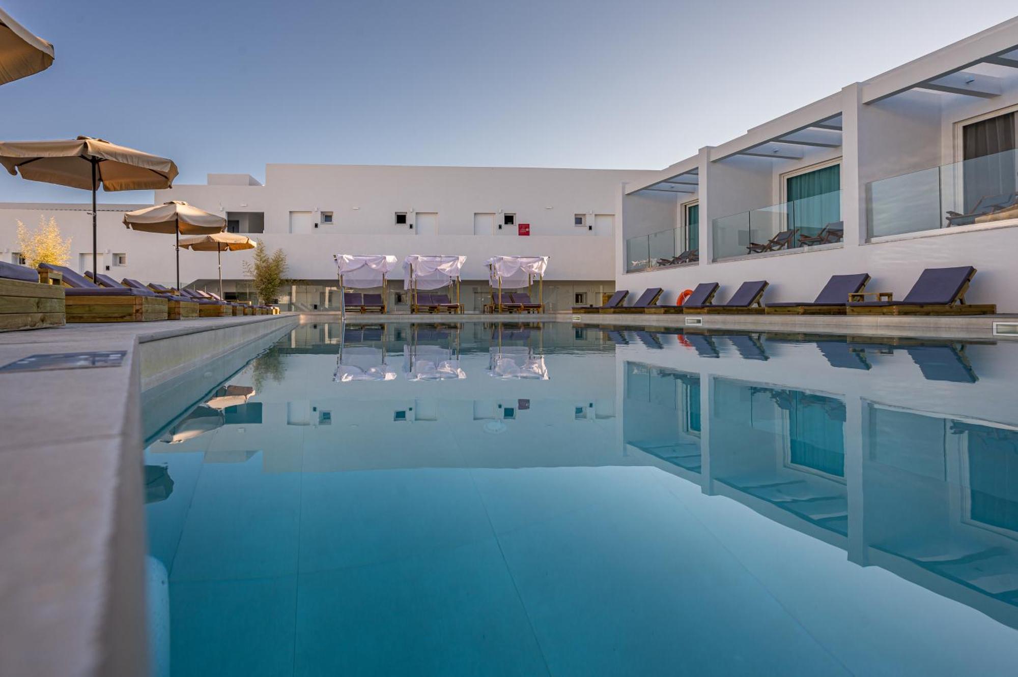 טרגקי Mirage Bleu Hotel מראה חיצוני תמונה