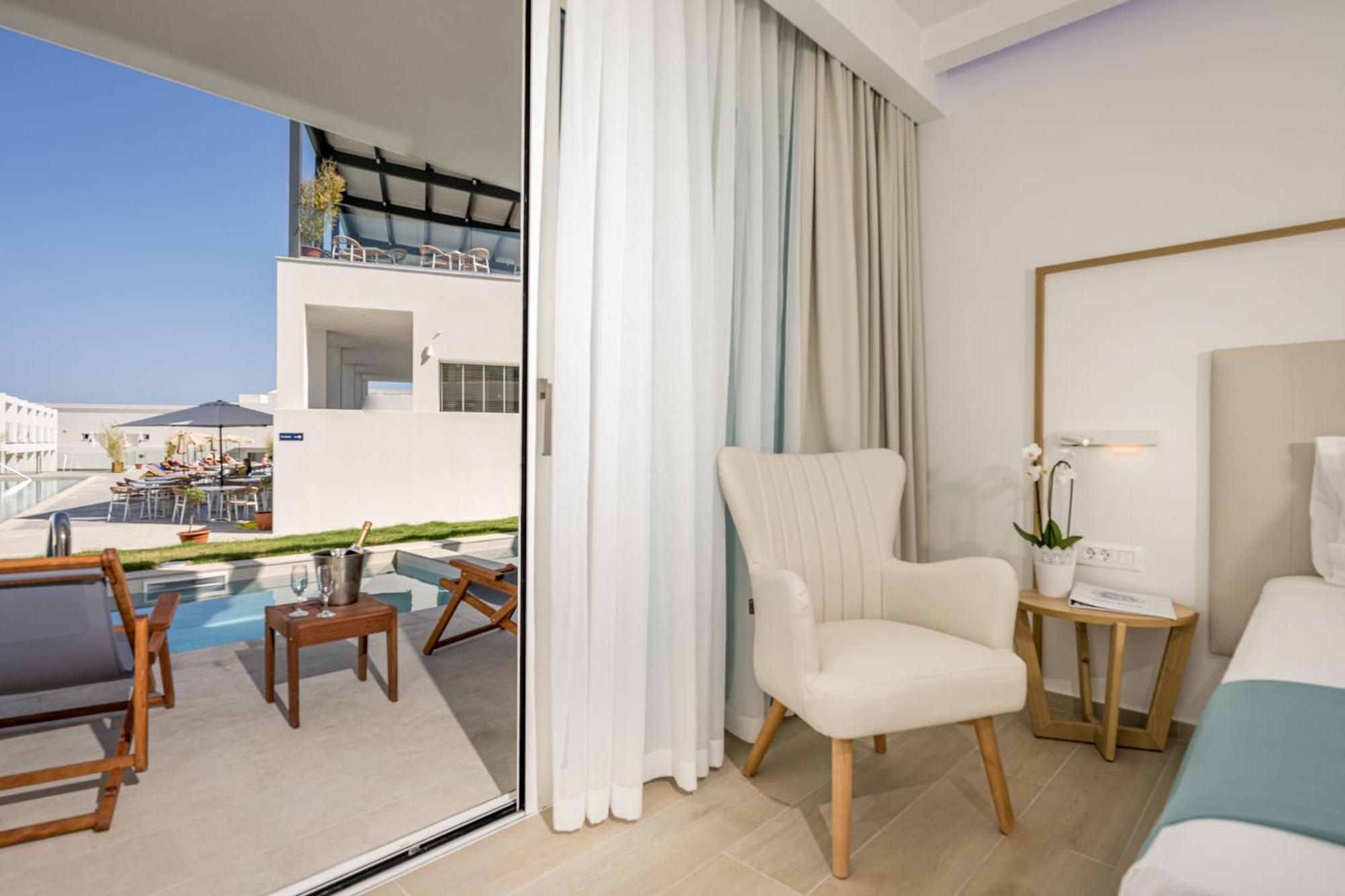 טרגקי Mirage Bleu Hotel מראה חיצוני תמונה
