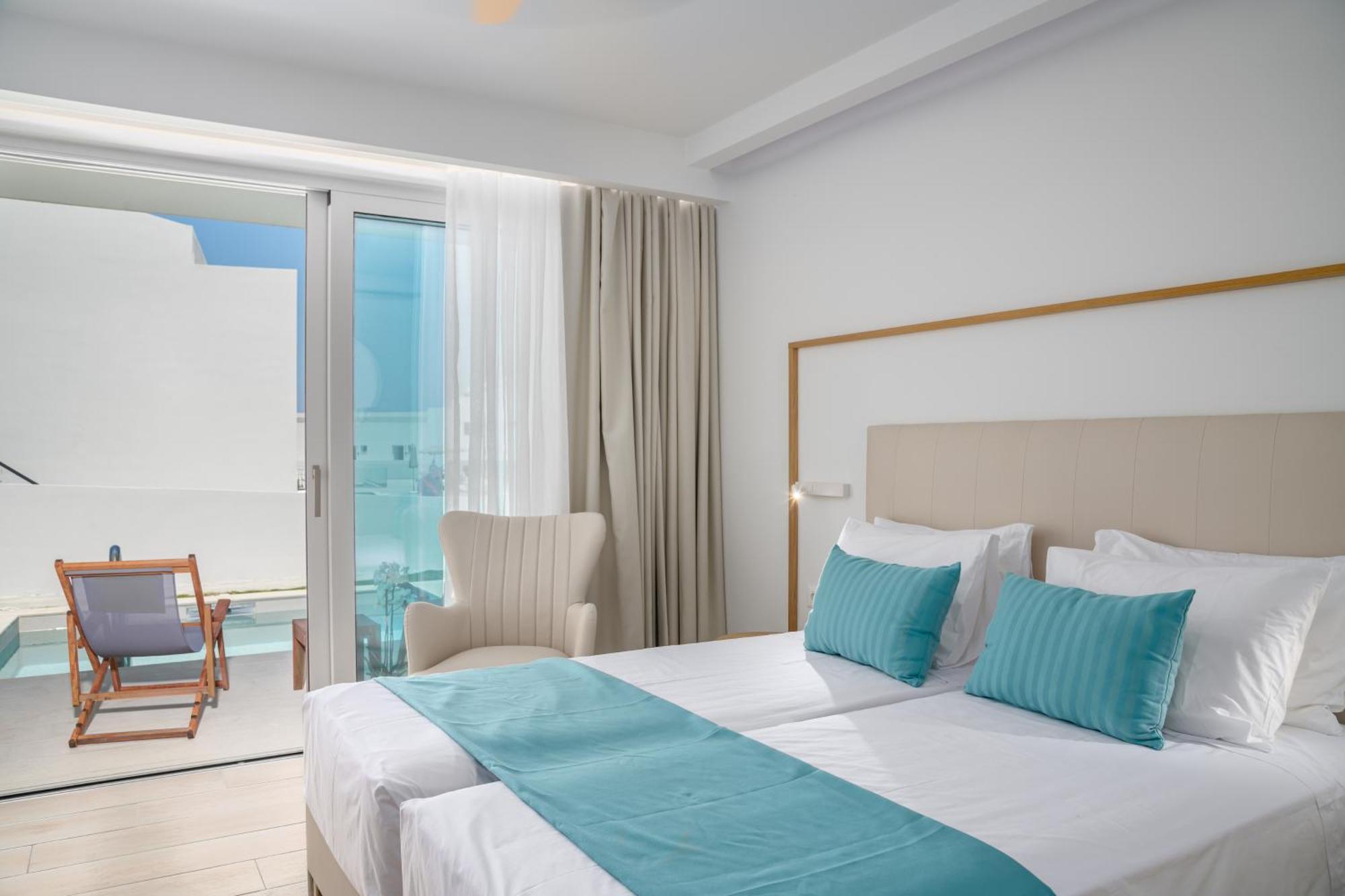 טרגקי Mirage Bleu Hotel מראה חיצוני תמונה